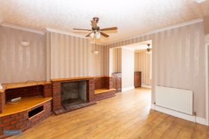 Sitting Room- click for photo gallery
